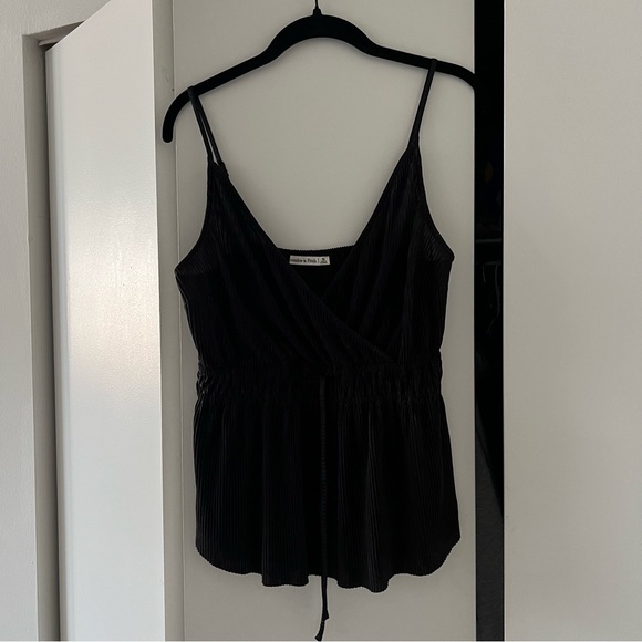 Abercrombie Black Shiny Tank M - Picture 2 of 8